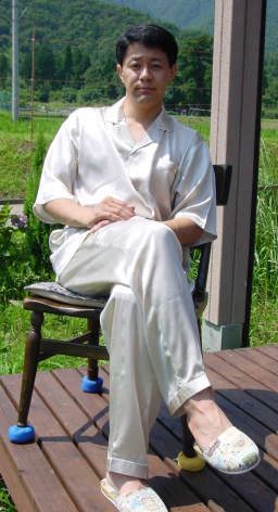 ���̓��ɍœK�ȋ��܃u�����h�t�[�e�B�G�@���̓��ɂ�������ɉ��K���v���[���g���܂��񂩁H�@�V���N�̓T���T���c���c���Ŗ��C��R�����Ȃ��A�̗͂��ቺ�������N����A�×{���̕��ł��Q�Ԃ肵�₷���A���������܂��B�I�X�X���ł���`��