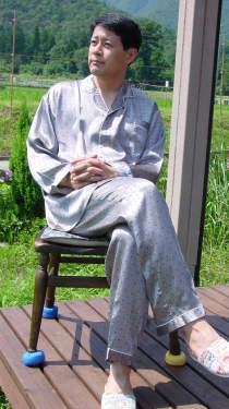 ���̓��̃v���[���g�ɍœK�B�V���N�p�W���}�@�t�[�e�B�G�@�y���āA�T���T���A���S�n���_�I���������n���ł���V���N�p�W���}�ł��B�{�^�����C���n�A�戵�����A��ւ��p�S���܂ł��Ď����s������̃T�[�r�X�B���������n���ł���V���N�p�W���}�̓t�[�e�B�G�ł��B