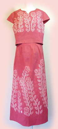 ���[��A�r���[�e�B�t���I�@�A�W�A���e�C�X�g�̃h���X�ŊX��舕����悤�I