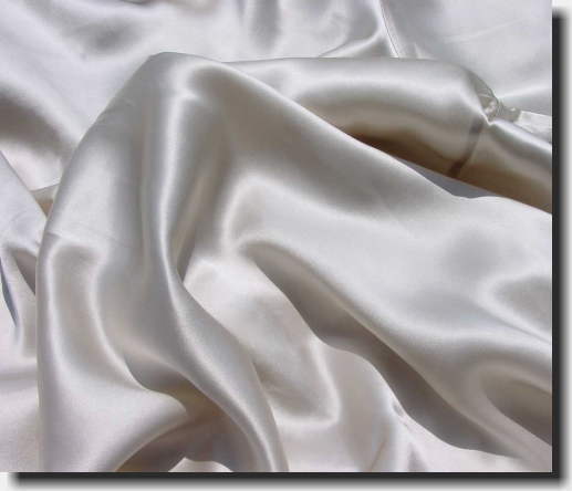 ���̓��A�h�V�̓��A���a�����v���[���g�ɍœK�I�j���փV�b�N�ȃV���N�o�X���[�u�B�J�b�R�����ł���I