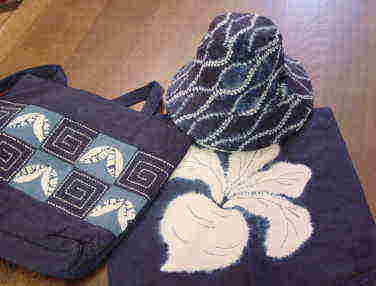 �����G�݂Ől�C�Ȃ̂��X�q�B�h�B���ł͗����ߖX�q�����p�ӁB�X�q�����Ԃ��Ă��o�����͂������H