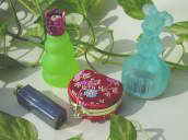 リングケース  あなたのお気に入りのリングやイヤリングをしっかり保管。ミラーまでついていいですよ。