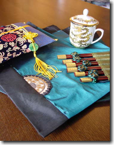 刺繍入りランチョンマット