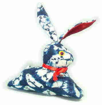 藍染めぬいぐるみ 素朴なところがキュート!お部屋にちょこんと置いておくといいですよ